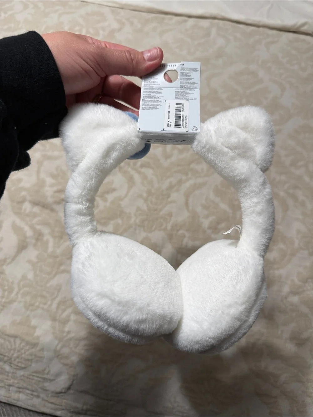 Hello Kitty White Faux-Fur Kids Earmuffs with Blue Bow